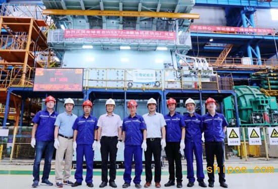 世界首台W6X72-B型柴油机在中国船舶集团所属中国船柴顺利交验