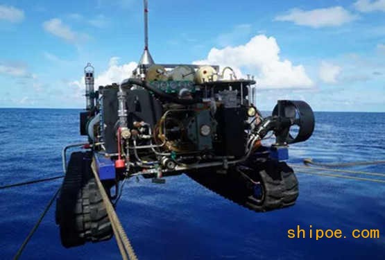招商工业参与完成我国深海采矿车与载人潜水器的首次联合作业