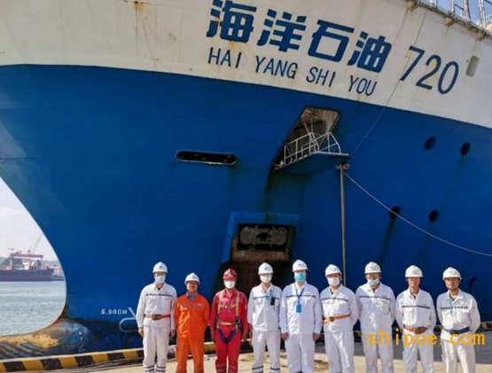 威海金陵承修国内首艘深水物探船