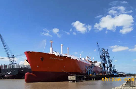 华润大东连续高质量完成3艘LNG船修理