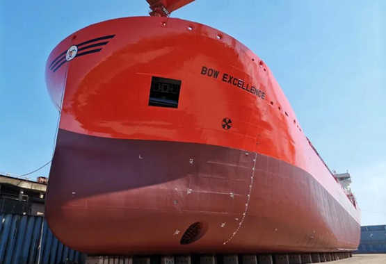 沪东中华交付优化型38000吨双相不锈钢化学品船“宝·卓越”号