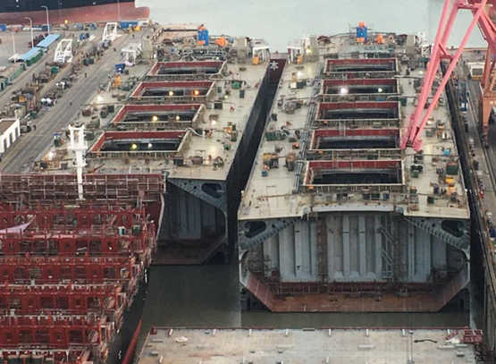  12万吨散货船再破建造记录