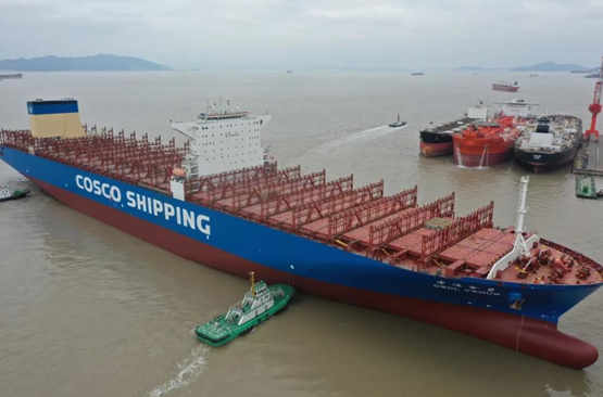 舟山中远海运重工高效完成14000TEU集装箱船“中海金星”脱硫改装工程