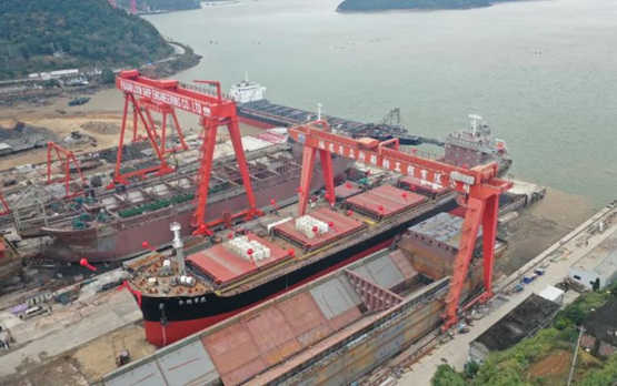 22500DWT！福建省民营企业建造的最大钢质散货船下水