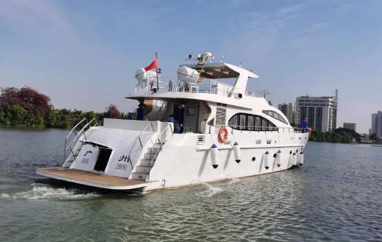 广东凯力船艇建造大湾区首艘教学游艇成功交付