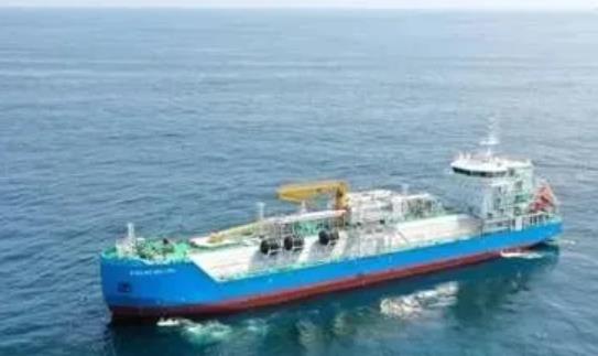 南通吉宝船厂交付全球首艘智能LNG燃料加注船