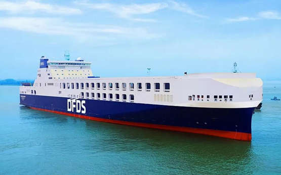 招商工业南京金陵船厂交付第六艘6700米车道货物滚装船