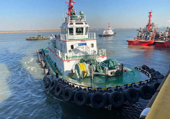  舟港轮驳港兴公司两艘4000马力拖轮正式投运