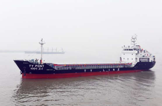 镇江船厂顺利交付又一艘3700DWT杂货船