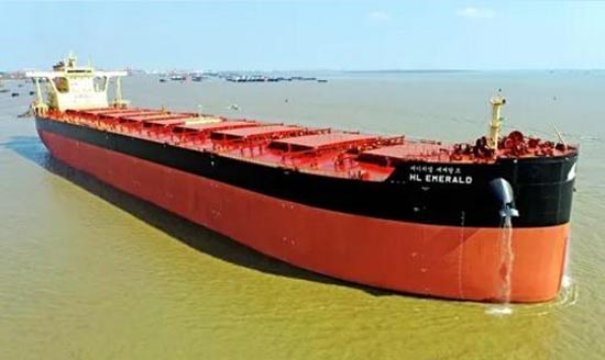 新时代造船交付一艘208000吨散货船