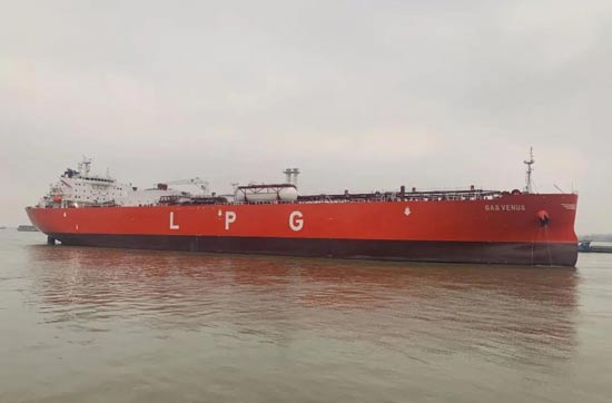世界首艘LPG双燃料VLGC新造船试航成功