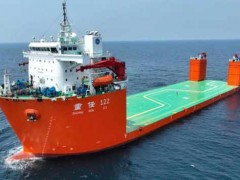 大連中遠海運重工12000噸抬浮力打撈工程船N979完成試航