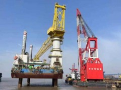 华润大东：“华电稳强”海上风电安装船吊机升级改造项目接近尾声