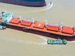 舟山中遠海運重工一艘6.36萬噸散貨船圓滿完成試航任務