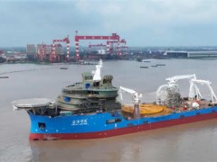 中天科技新建全新一代16000吨自航式海缆敷设船“蓝海领航”顺利吉水
